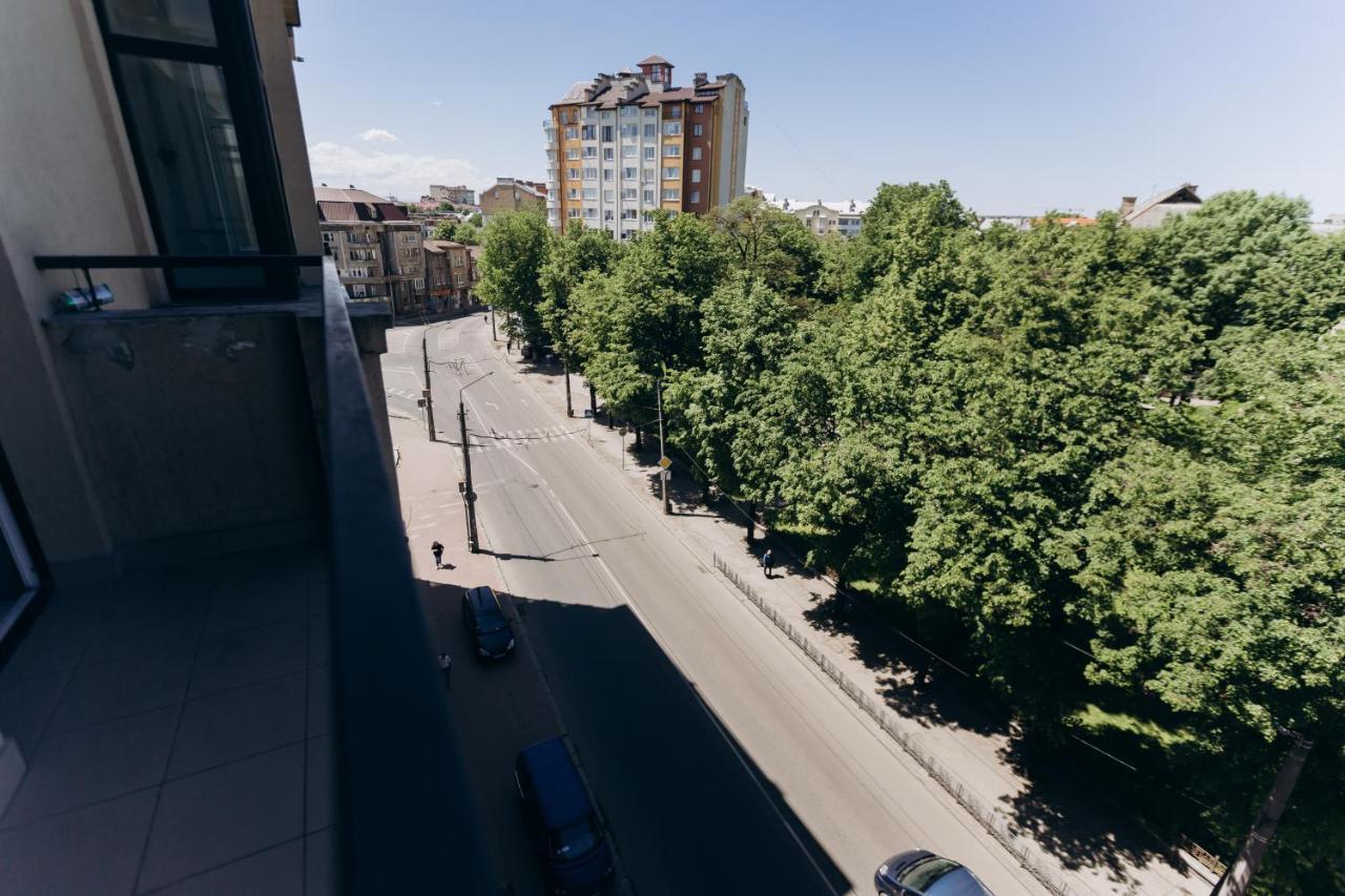 Apartments Біля Жд Вокзалу Ivano-Frankivsk Luaran gambar